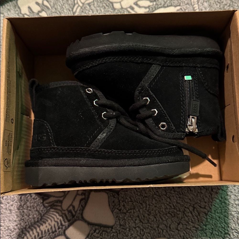 UGG Classic Black Lace-Up Boots